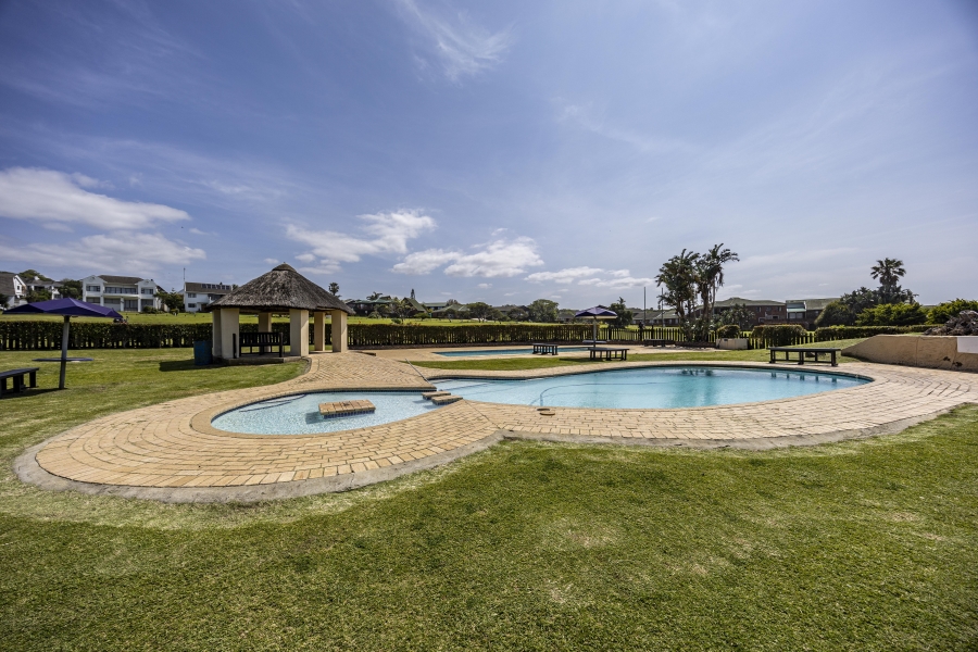 0 Bedroom Property for Sale in Cove Rock Eastern Cape
